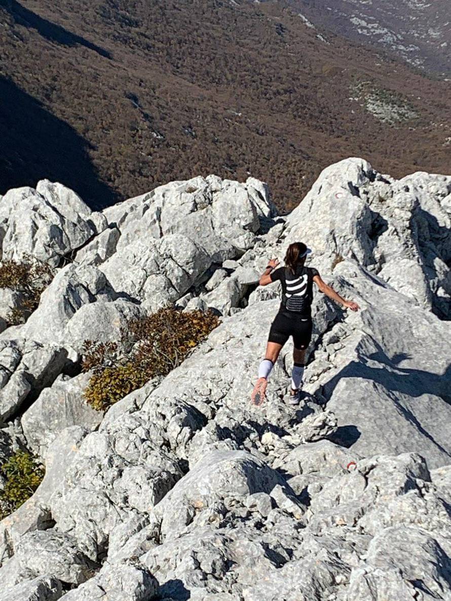 Zaprosio curu na vrhu Mosora, nije se bojao odbijanja: To je na 1300 metara, nije imala di otić!