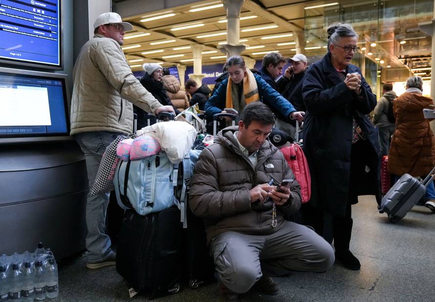 Eurostar suspends its cross-Channel train services until further notice following a power supply problem in the Channel Tunnel