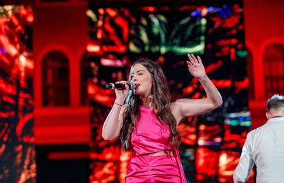 Ana Uršula Najev: 'Skoro sam prije koncerta otišla na hitnu. A što se tiče Momčila, zrelija sam'