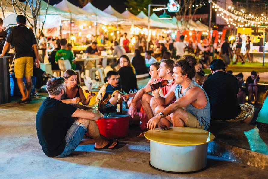 Phuket, Tajland: Od cjenkanja do masaže sa 'sretnim krajem'