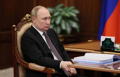 Putin novim dekretom priznao da u Ukrajini ginu ruski gardisti