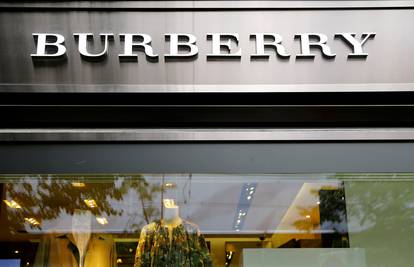 Vrijeme za shopping: Burberry opet otvora svoje dućane u Kini