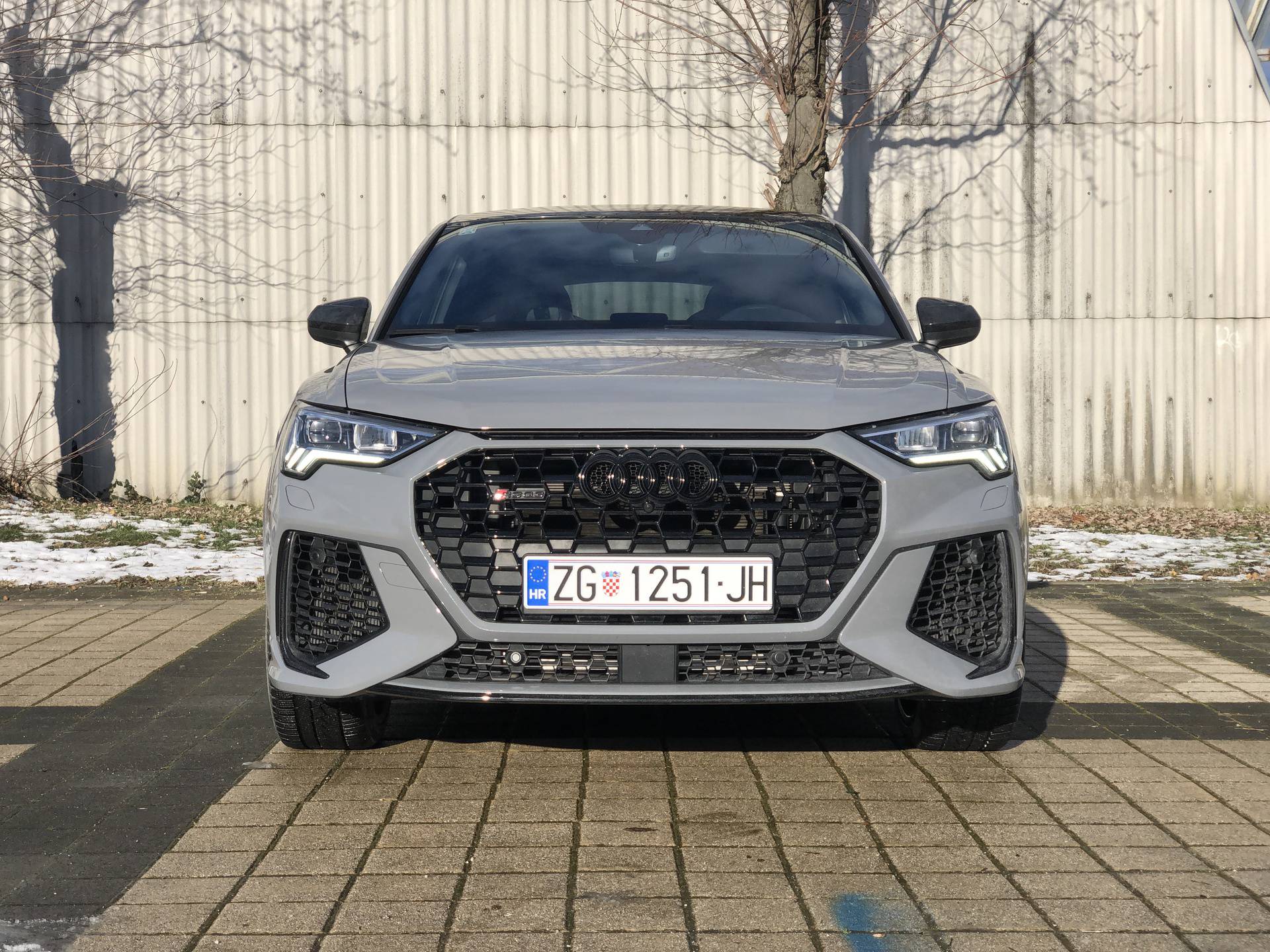 Audi RS Q3 Sportback na testu: Zvijer s pet cilindara i 400 KS