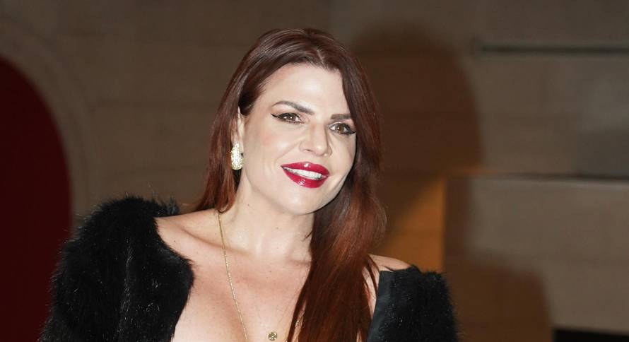 Beograd:  Martina Vrbos pokazala je dojku na proslavi rođendana radija Naxi