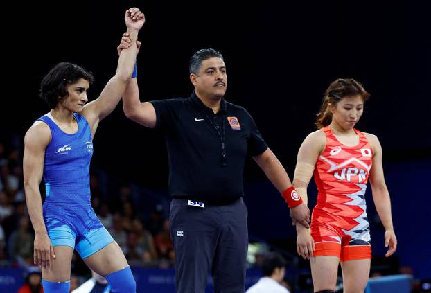 Wrestling - Women's Freestyle 50kg 1/8 Final