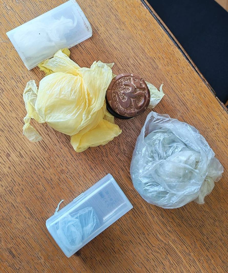 Pao diler u Trogiru: Policija mu u stanu našla amfetamin i hašiš