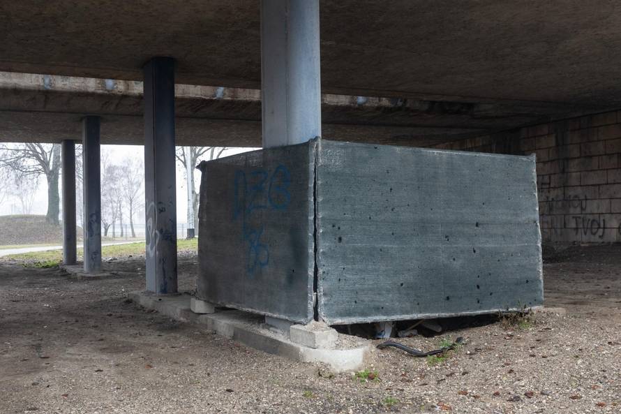 Zagreb: Most slobode nakon nedavno završene sanacije