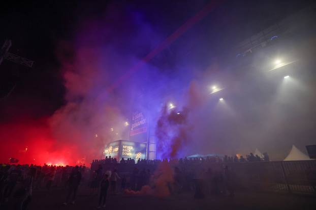Slavlje u Zagrebu nakon Dinamova osvajanja dvostruke krune