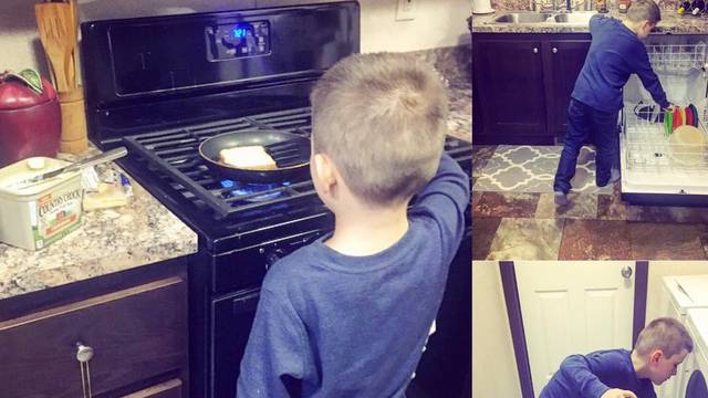 Ova mama uči malog sina kako kuhati, ali i prati suđe i rublje