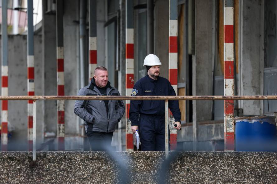 Zagreb: Započeo je očevid nebodera Vjesnik