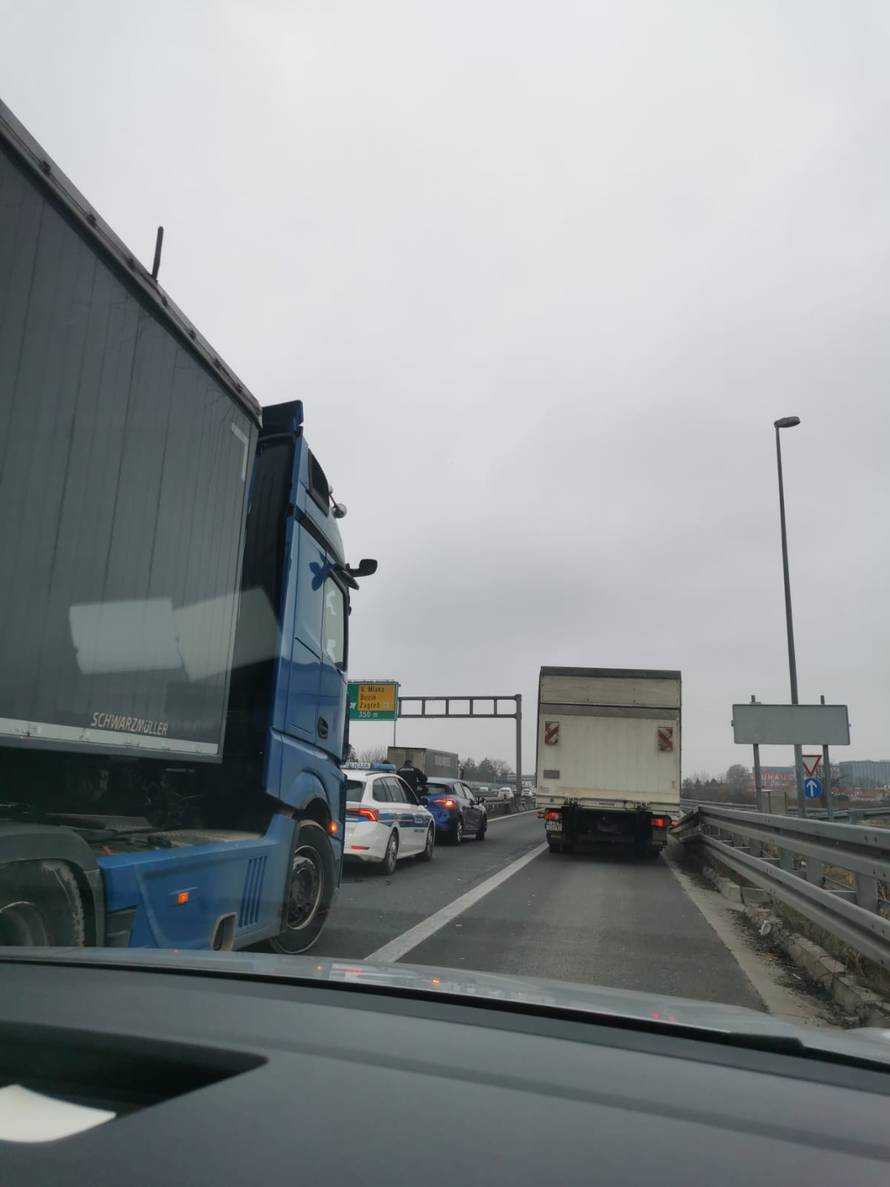 Kaos na zagrebačkoj obilaznici zbog prometne! 'Nikad nije bila ovakva gužva, strašno je danas'