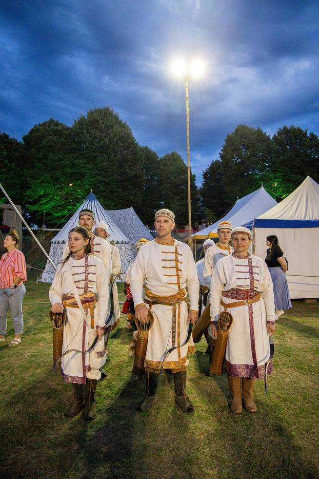 Otvoren je  13. Srednjovjekovni festival u Svetvinčentu