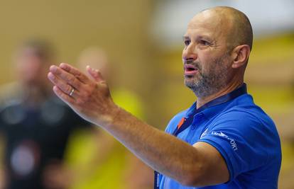 Bivši izbornik napustio Sesvete nakon prvog kola! Na klupu se nenadano vraća Igor Vori