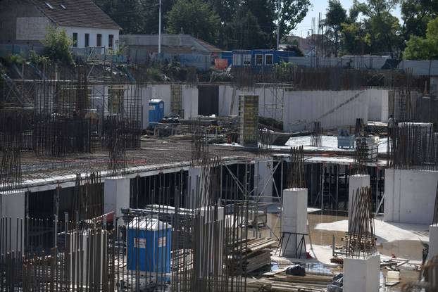 Zagreb: Gradilište poslovne zgrade na prostoru bivše Zagrebačke banke kod Glavnog kolodvora