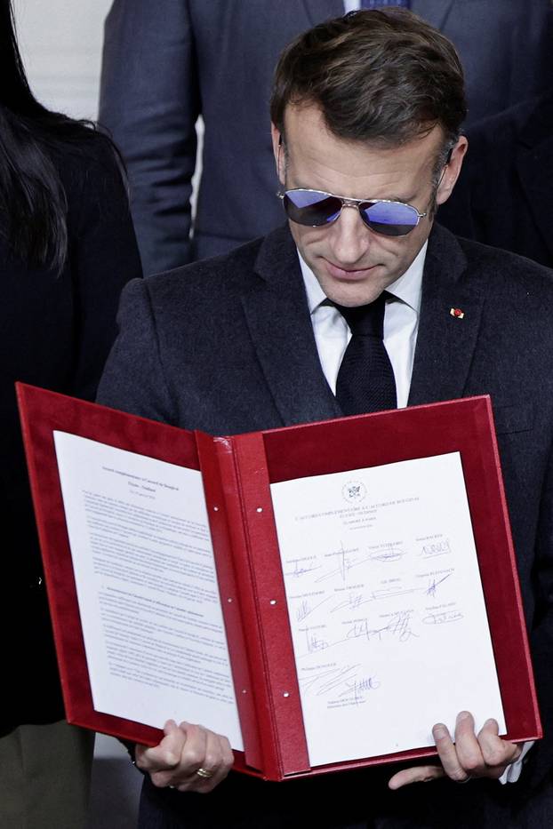 Meeting on New-Caledonia at the Elysee Palace in Paris