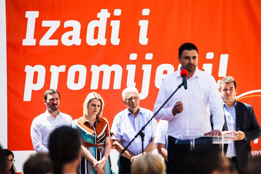 Predstavljanje kandidata s liste Restart koalicije u X. izbornoj jedinici