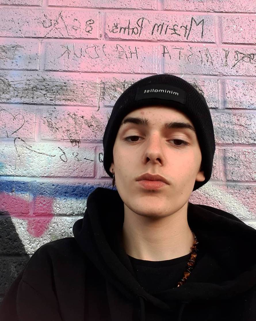 U tijeku su posljednje pripreme za ovogodišnju Doru, pjevači se oglasili putem društvenih mreža