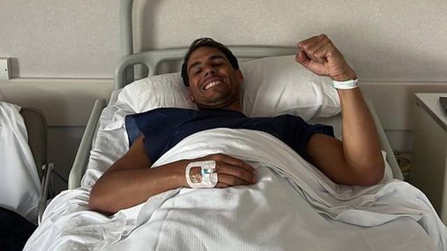 Praši se zemlja na Roland Garrosu, a Nadal u bolničkom krevetu: Operirao je kuk...
