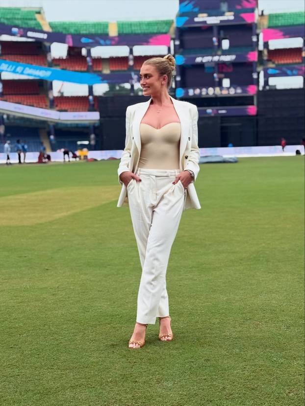 FOTO Zbog vatrene Australke mnogi prate kriket, a u Indiji je doživjela šok: 'Bilo je strašno'