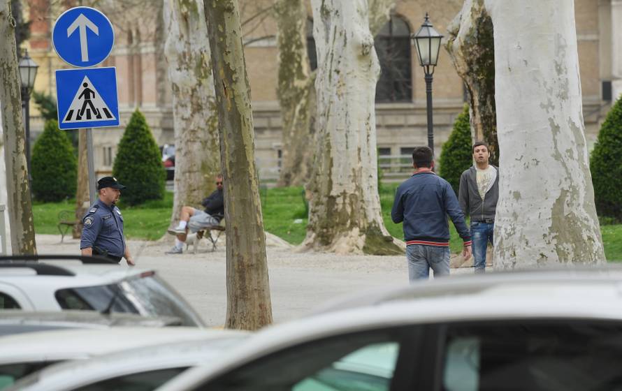 Incident ispred suda: Vikali na majku ubijene pa su se potukli
