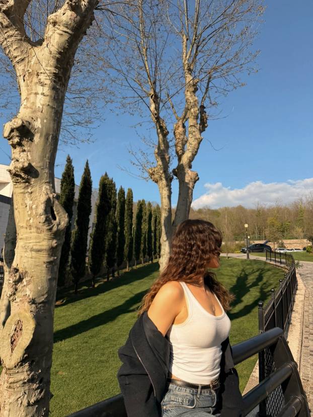 FOTO U Turskoj je već pojam, a sad osvaja i Europu. Pogledajte zašto su svi ludi za ovom curom