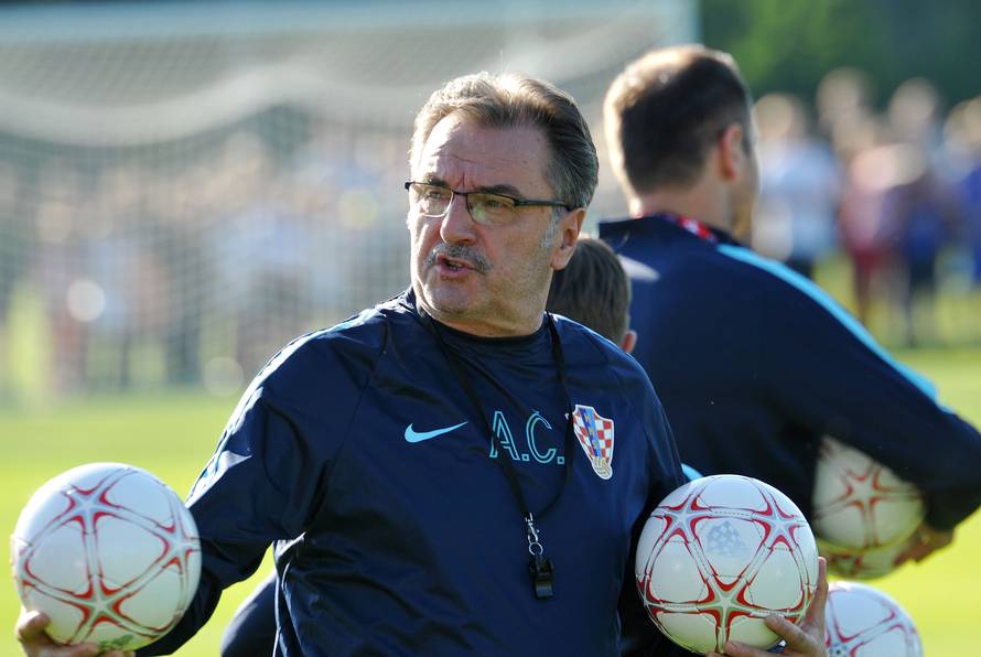 Međimurci uz 'vatrene': Čak 5 tisuća ljudi na prvom treningu