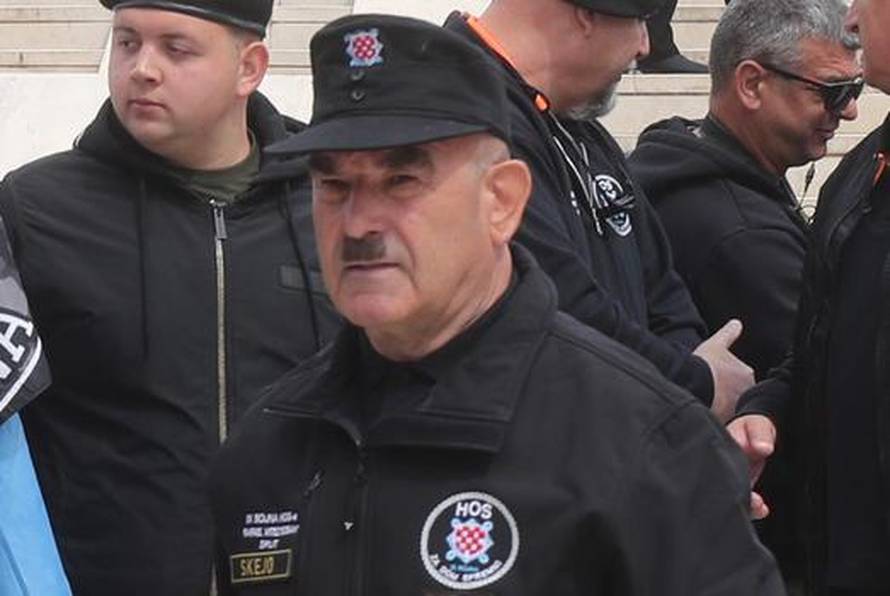 Split: Polaganjem vijenaca i paljenjem svijeća obilježena 34. godišnjica osnutka IX Bojne HOS-a