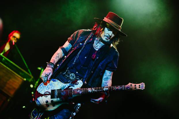 Zagreb: Koncert benda Hollywood Vampires u Areni