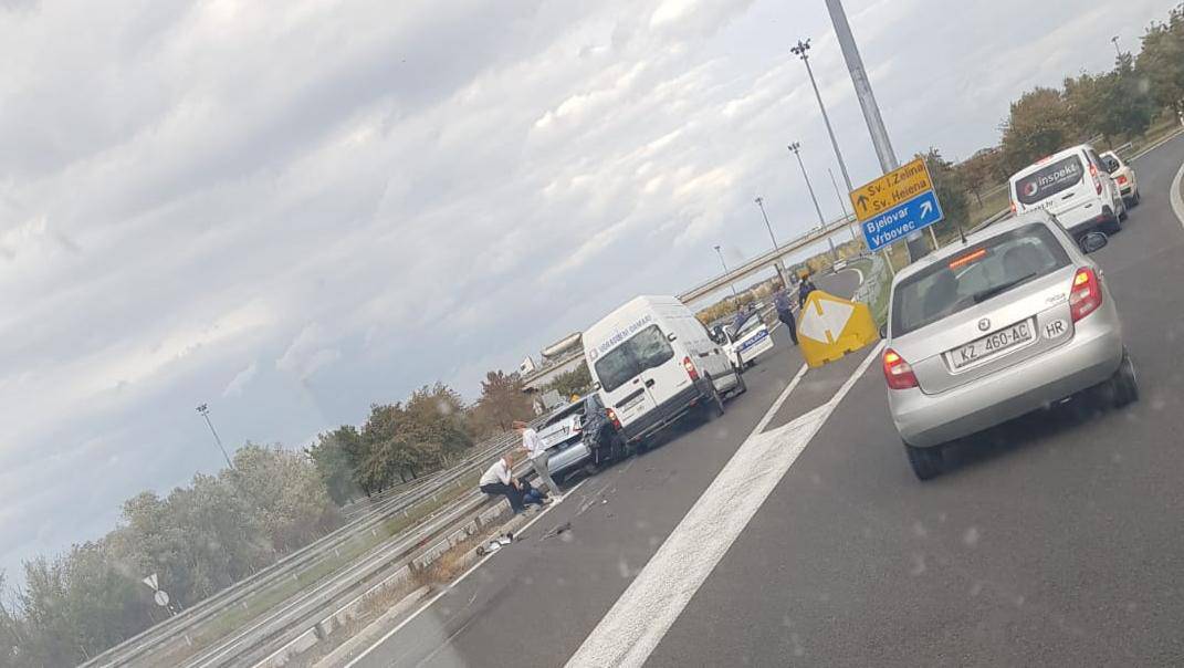 Sudarili se kombi i auto kraj Svete Helene, ima ozlijeđenih