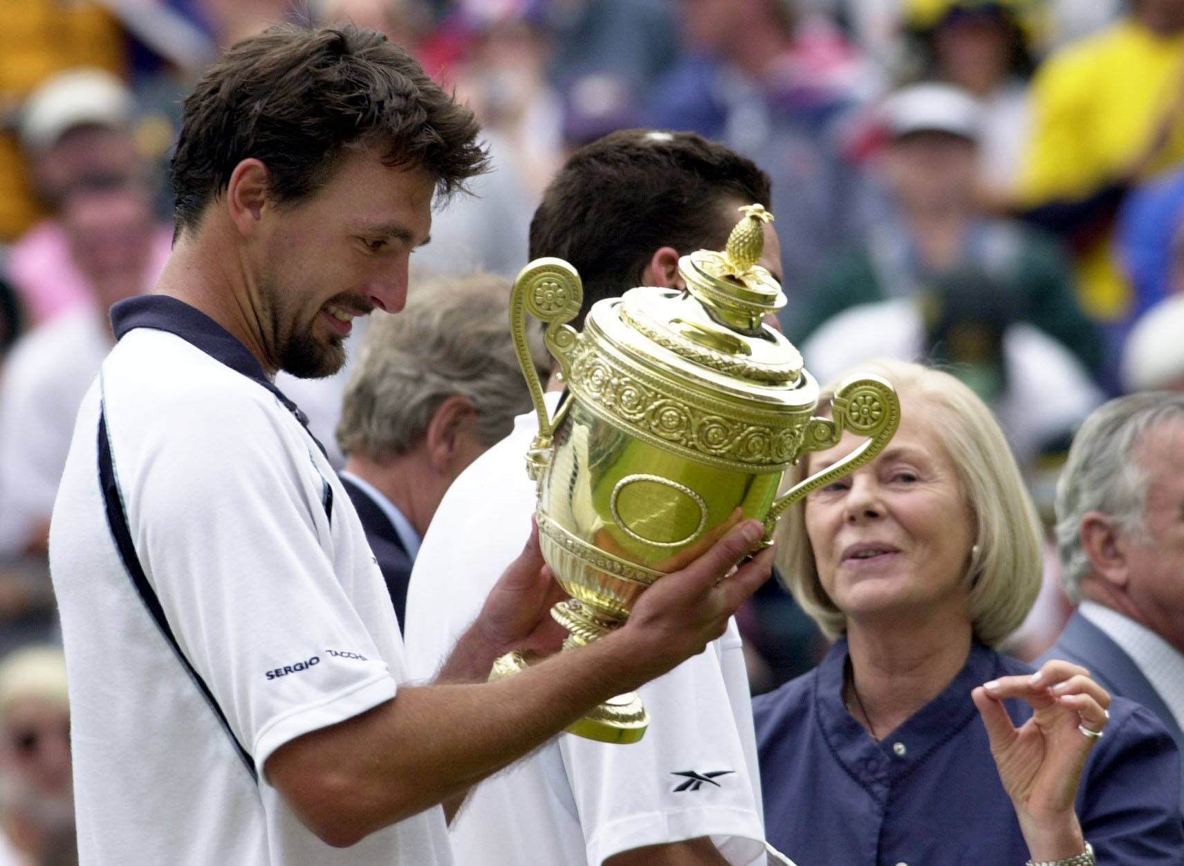 Wimbledon Ivanisevic beats Rafter