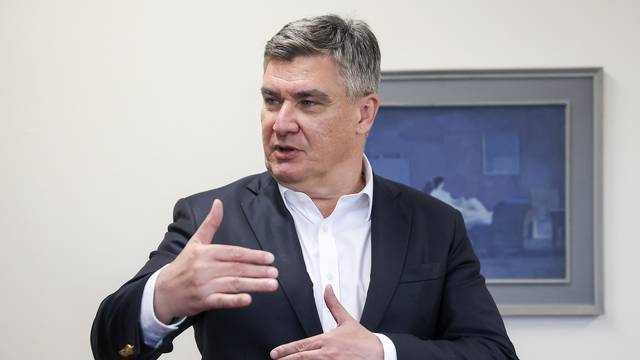 Tuzla: Milanović održao sastanak s gradonačelnikom Zijadom Lugavićem