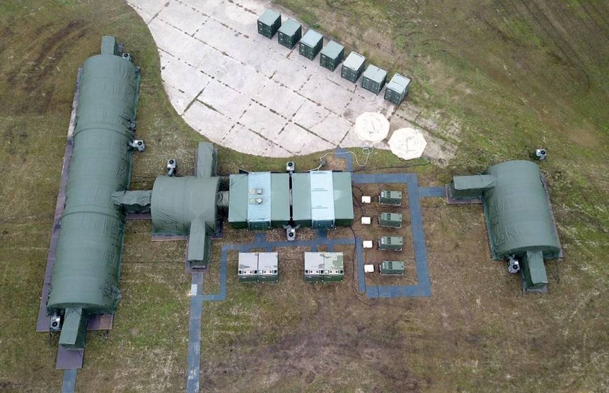 Vojska ima kuhinju u kojoj može pripremiti 1800 obroka dnevno, a Banija se oslanja na volontere