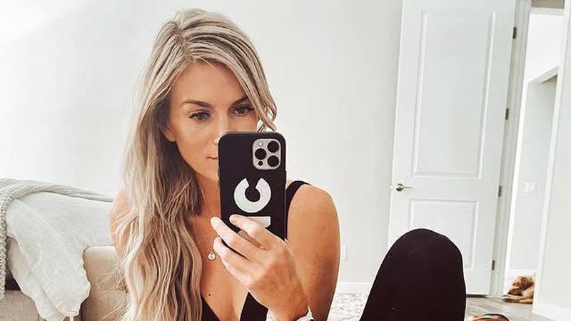 FOTO Zgodna doktorica: Mužu su poručili da me ostavi jer objavljujem prevruće fotografije