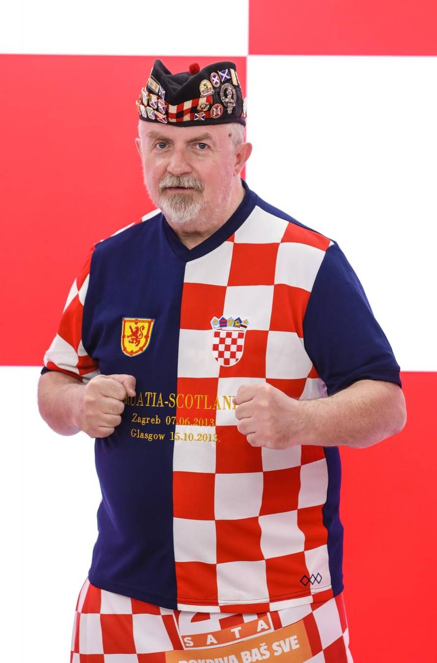 Engleska je laž da su Škoti škrti, a da sam dobio euro za svaku fotku sa mnom, bio bih bogat!