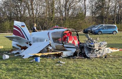 Francuska: Pao manji avion, poginulo četvero ljudi i dijete