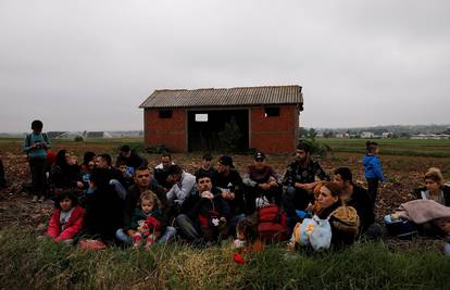 Iz Grčke u svoje domovine se vratilo oko 10.000 migranata