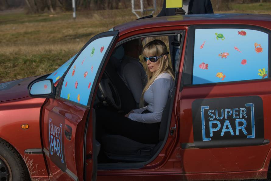 Spider-Man ostao bez stvari i s još jednim parom dijeli najgoru sobu: 'Superheroji ne spavaju!'