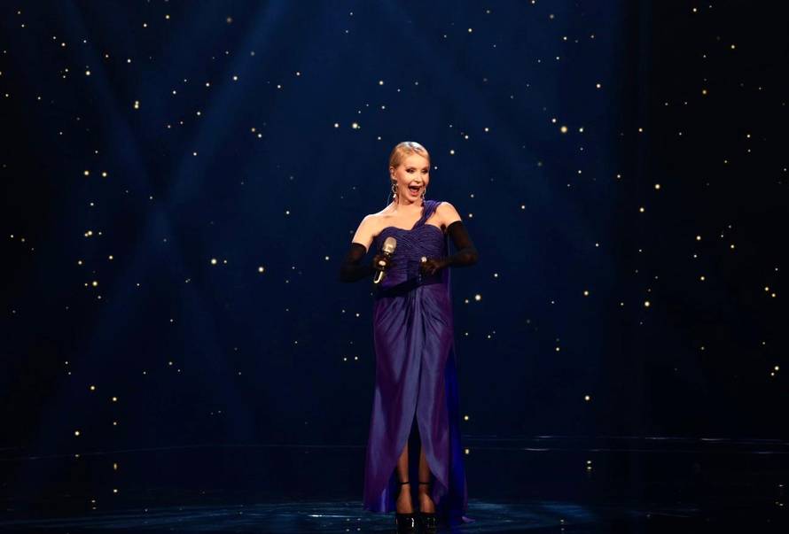 Danijela Martinović je na Dori zapjevala u haljini u kojoj je na tom natjecanju pobijedila 1998.