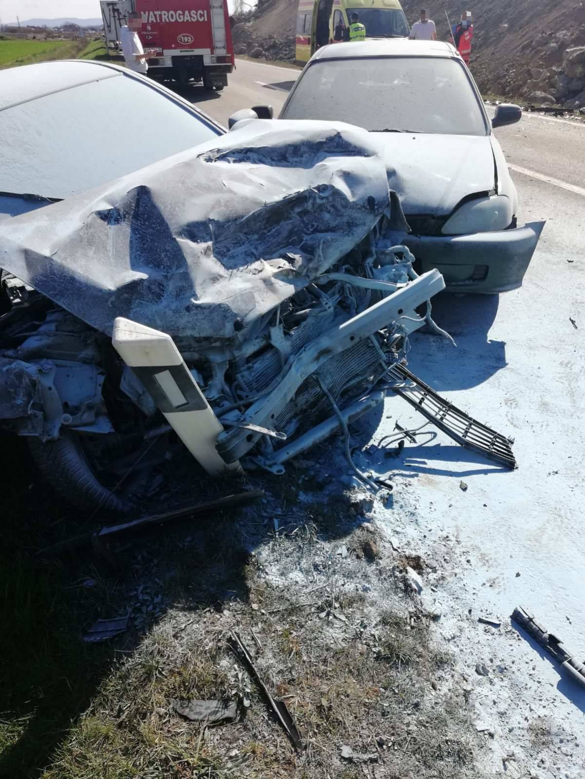 VIDEO Sudarila se tri vozila kod Lekenika, ima ozlijeđenih: 'Bile su dvije hitne, auto je gorio...'