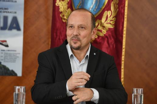 Direktor koji je protuzakonito zaposlio županovu kćer dao ostavku u komunalnoj tvrtki