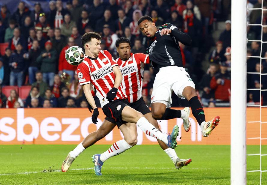 Champions League - Round of 16 - First Leg - PSV Eindhoven v Arsenal