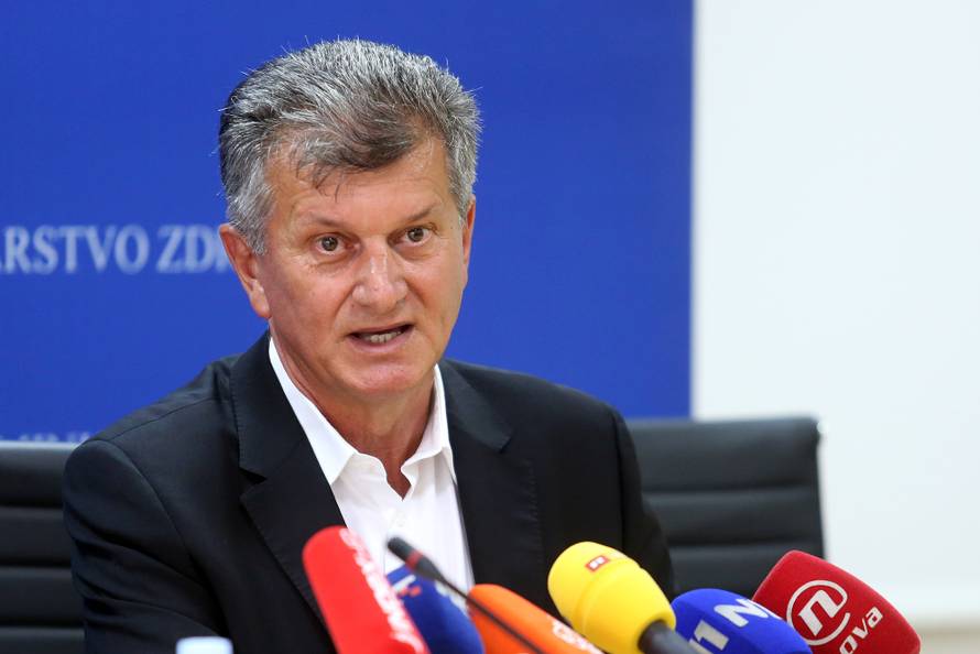 Zagreb: Ministar KujundÅ¾iÄ ne podnosi ostavku - sustav je funkcionirao prema regulativi