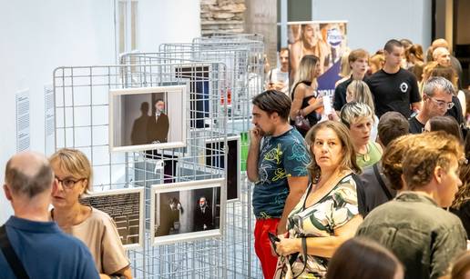 Tajna broja 21 na izlo&zcaron;bi radova Fotosofije Damira Hoyke