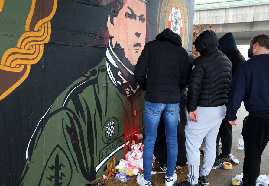 Karlovac: Tijekom noći mural Miši Hrastovu zaliven je crvenom bojom