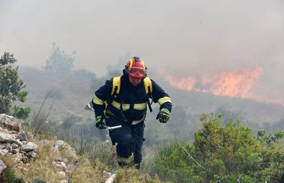 Žele novo vještačenje: Sude joj zbog podmetanja najvećeg požara 2019. godine u Šibeniku
