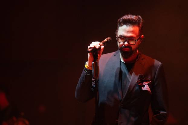 Zagreb: Tonska proba Petra Graše uoči koncerta u Lisinskom