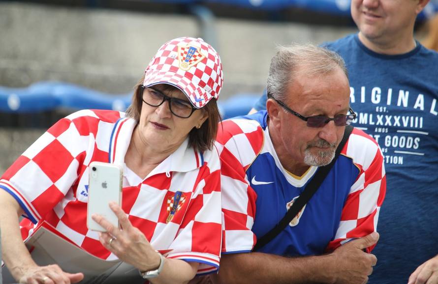 Navija se i sa stijene! Perišić emotivan: Dali ste nam snagu