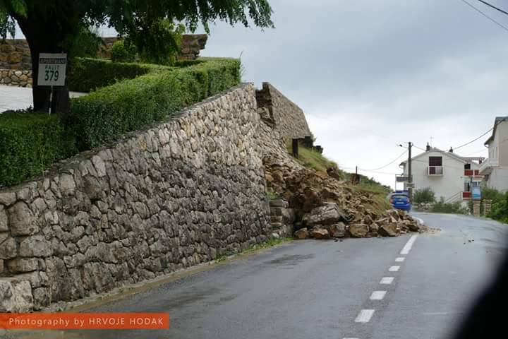 Obilne kiše ponovno potopile Crikvenicu, Rab, Kozari Bok...