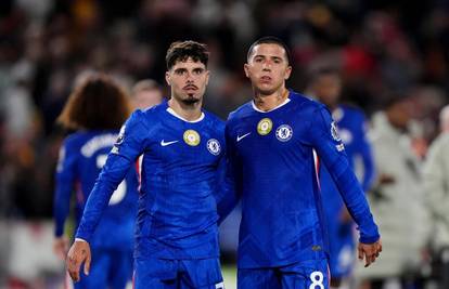 Chelsea u nadoknadi ostao bez pobjede, Spursima derbi protiv rivala, tri boda uzeo i Arsenal