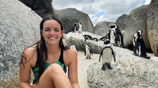 Dina Levačić preplivala 33 km pa se družila s pingvinama